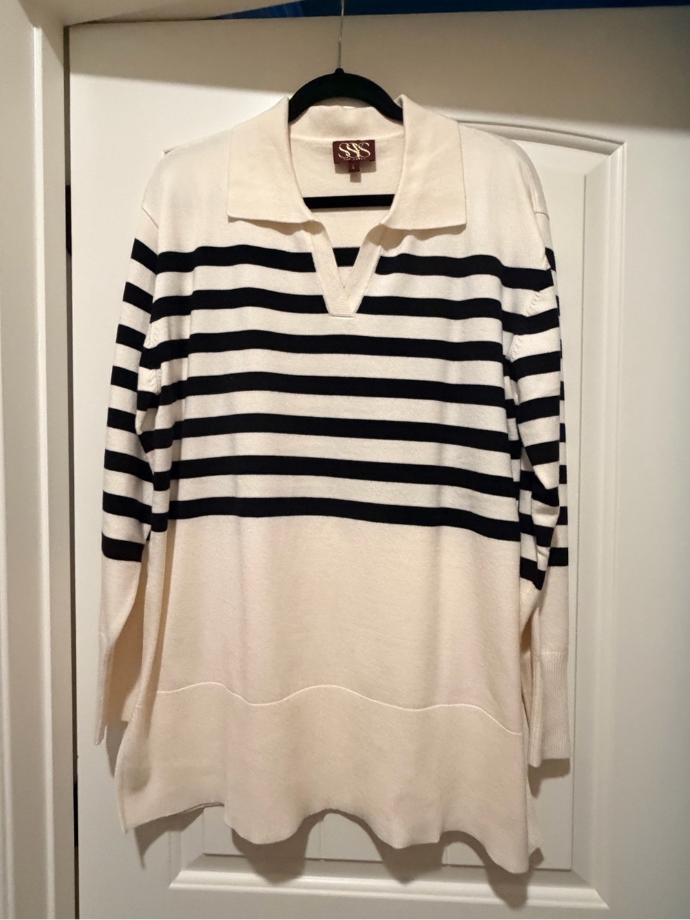 S.S. Striped Collared V-Neck Sweater in Cream and Black